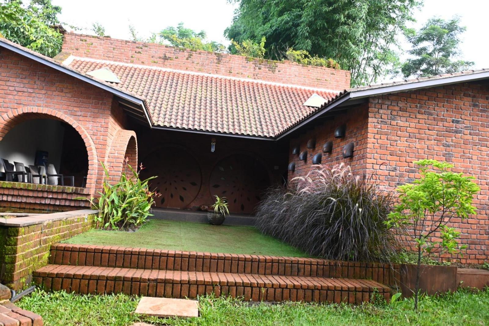 Bamboo And Bricks Resort Welhe Luaran gambar