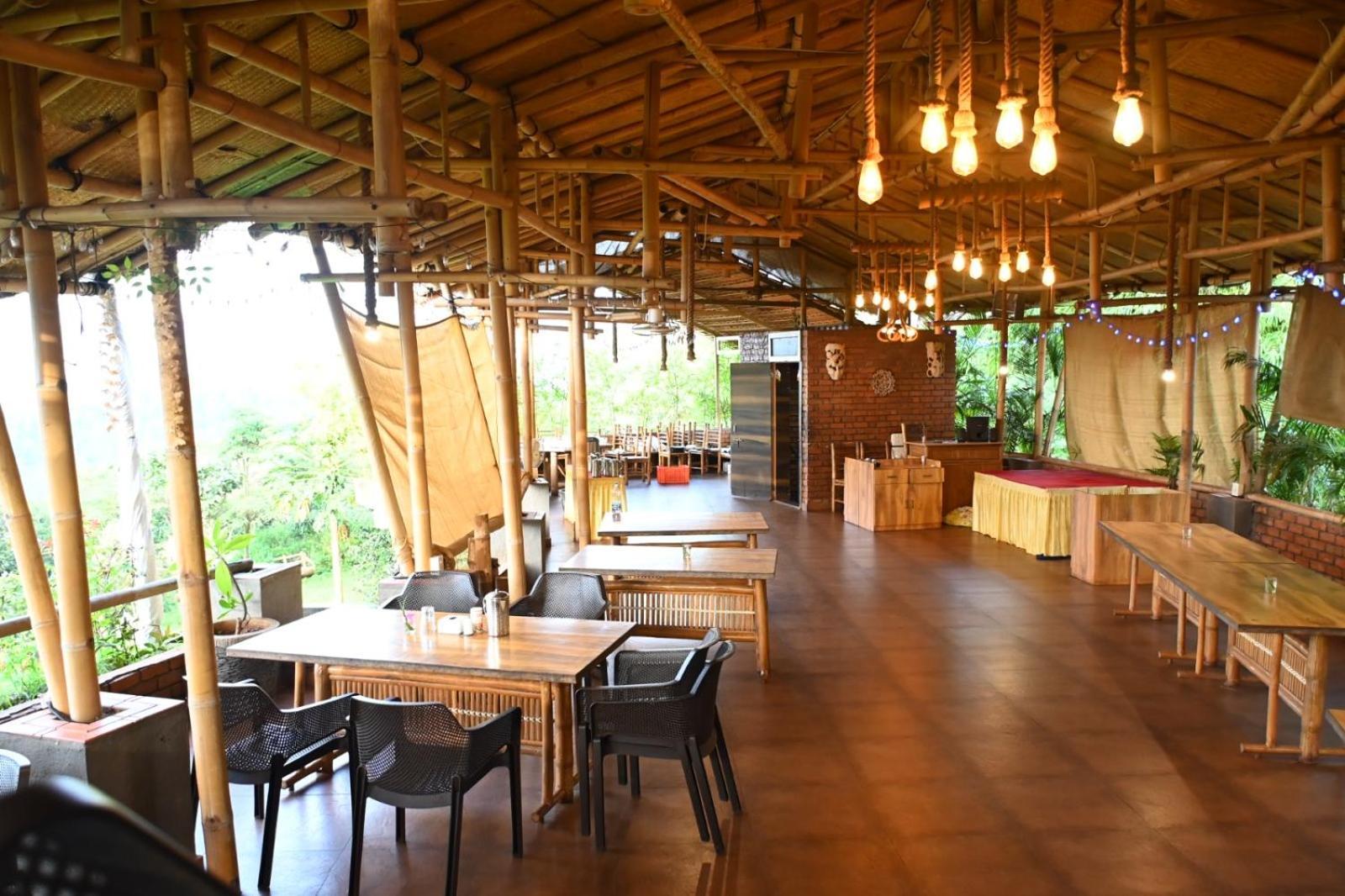Bamboo And Bricks Resort Welhe Luaran gambar
