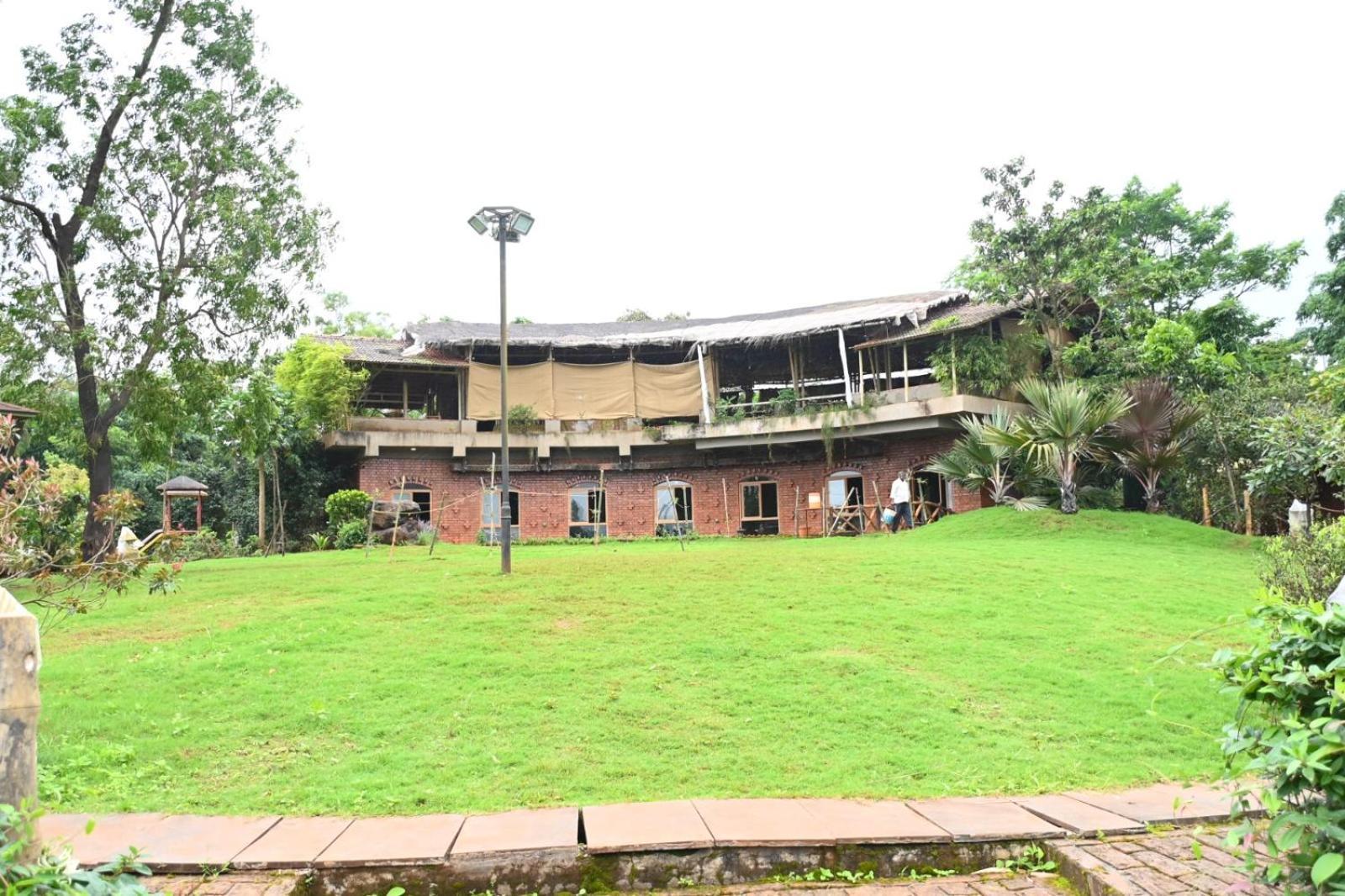 Bamboo And Bricks Resort Welhe Luaran gambar
