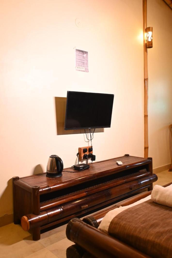 Bamboo And Bricks Resort Welhe Luaran gambar
