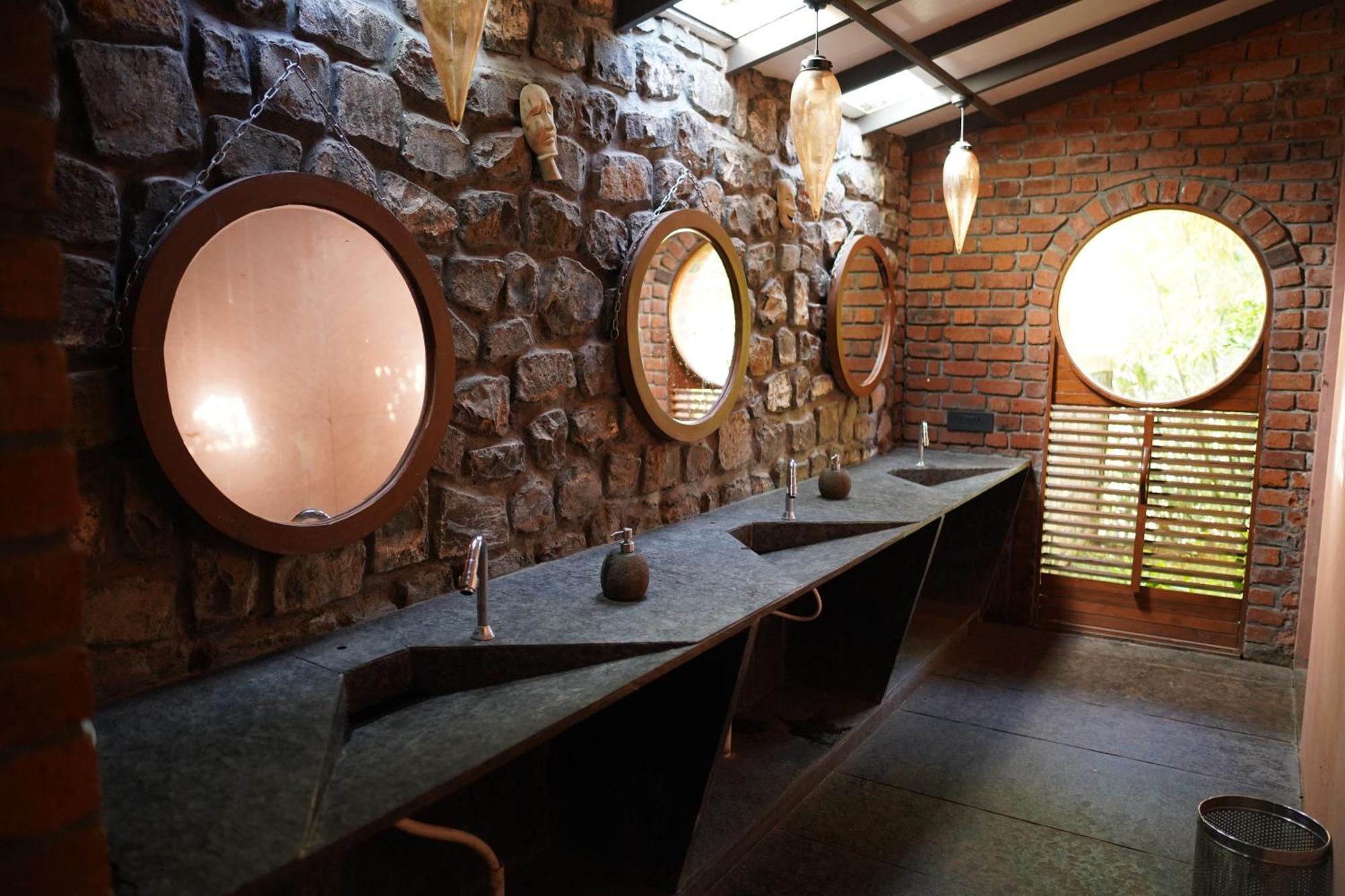 Bamboo And Bricks Resort Welhe Luaran gambar